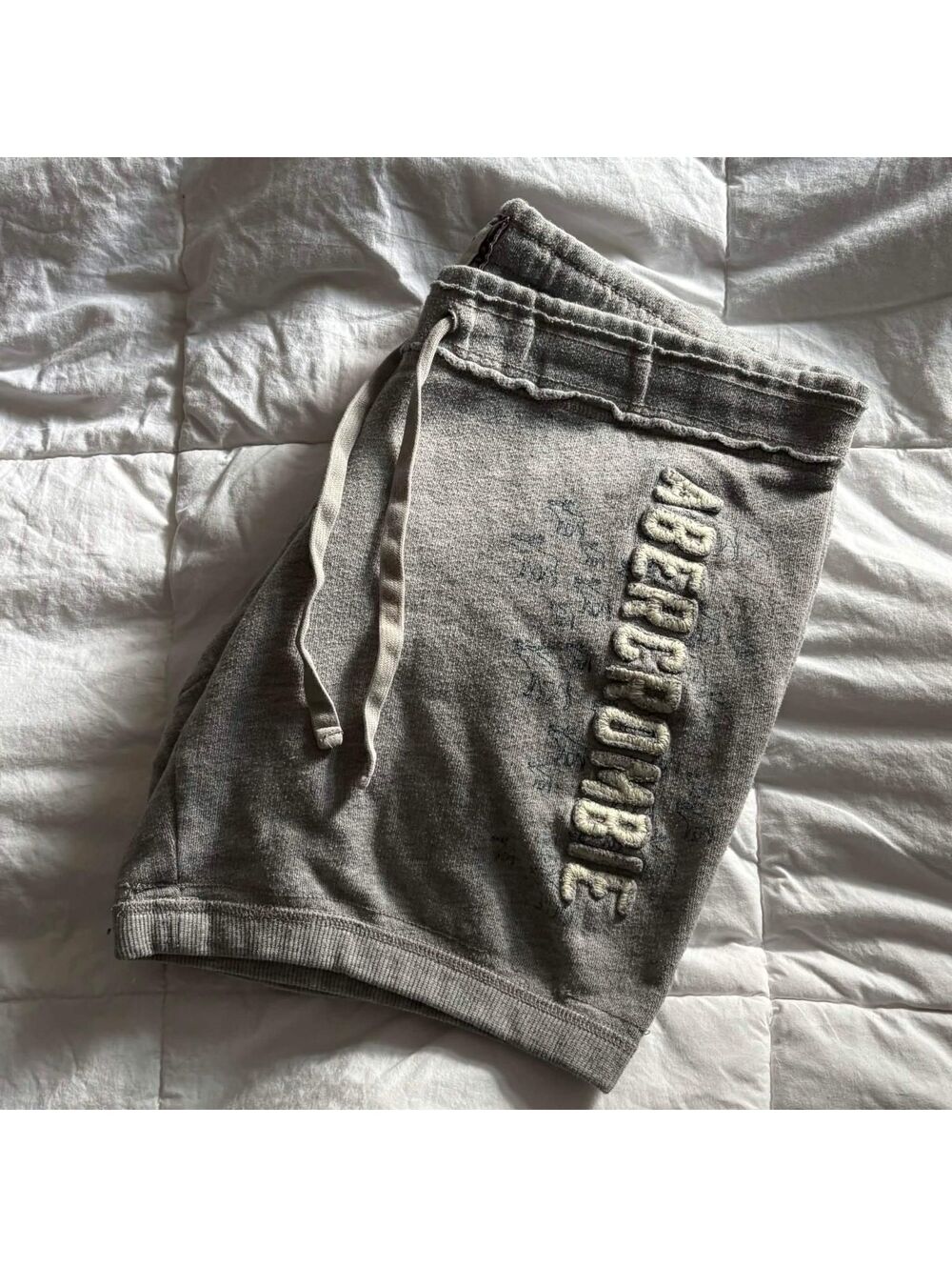 grey abercrombie y2k shorts